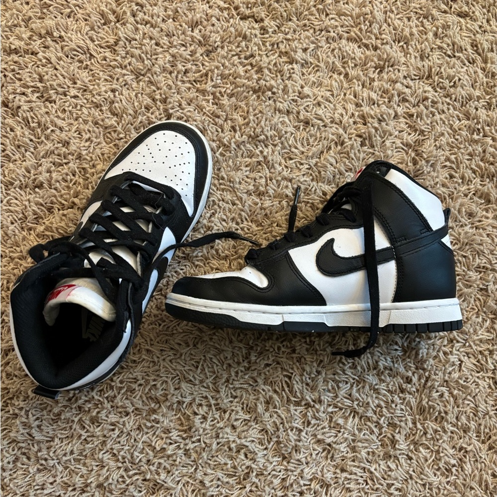 Nike Retro Pandas